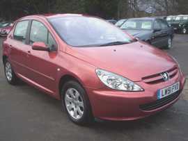 Click on this photo of the Peugeot 307 Rapier 2.0 HDi Turbo Diesel 5 door Manual to enlarge... for sale at Diesel Centre Staplehurst - if this photo is missing try refreshing the page if the photo still doesn't appear this vehicle might be already sold - click the home button if you found this page via a search engine