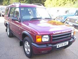 Click on this photo of the Land Rover Discovery TD5 GS Automatic Turbo Diesel 7-Seater Auto Automatic to enlarge... for sale at Diesel Centre Staplehurst - if this photo is missing try refreshing the page if the photo still doesn't appear this vehicle might be already sold - click the home button if you found this page via a search engine